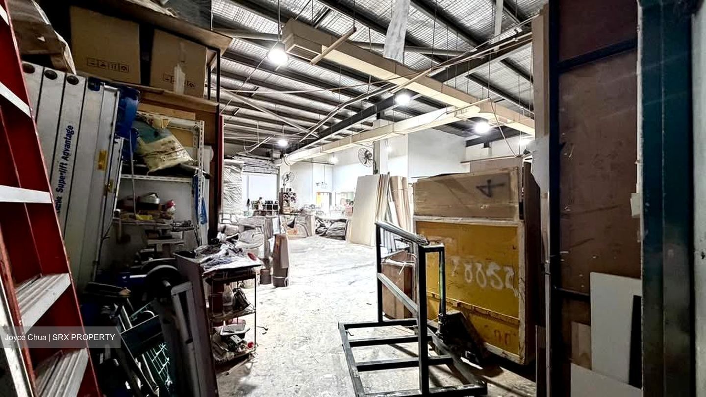 Hiangkie Industrial Building (D27), Factory #549512141